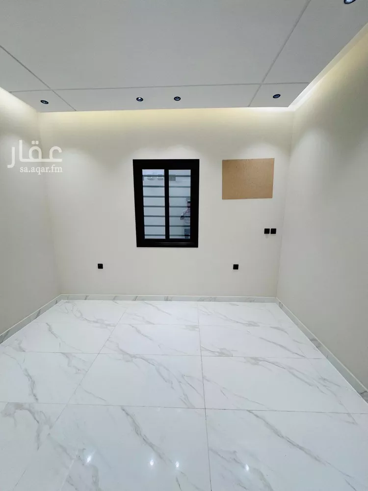 Floor for Sale in Jazan As Suways 8
