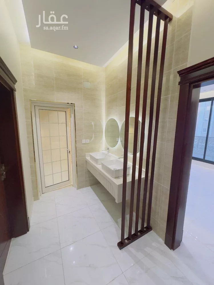 Floor for Sale in Jazan As Suways 9