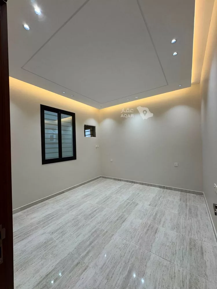 شقة للبيع في شارع 30 و, حي المحمدية 2, مدينة جازان, منطقة جازان 13