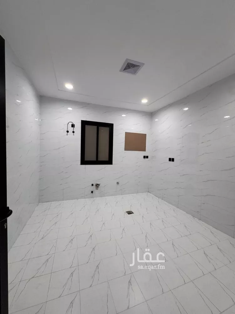 شقة للبيع في شارع اسماء بنت عميس, حي الرحاب 1, مدينة جازان, منطقة جازان صورة 4