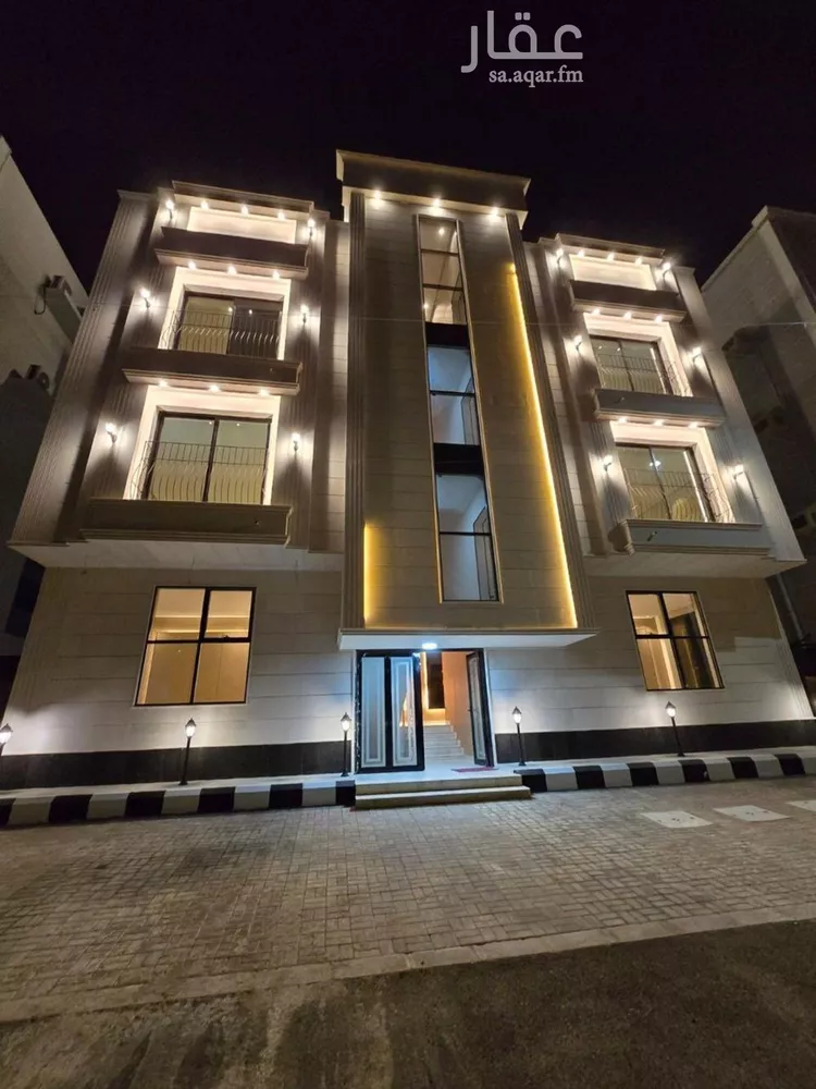 شقة للبيع في شارع شارع شهيد الدين ثم الوطن حسن يحيى مفرح الجابري, حي المطار, مدينة جازان, منطقة جازان