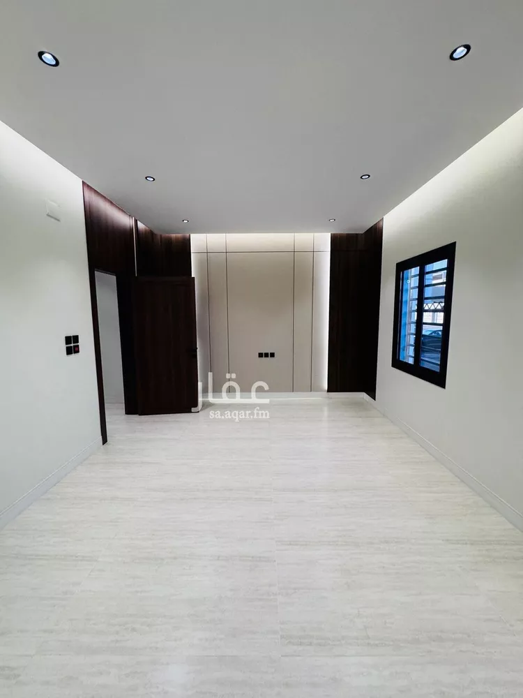 Floor for Sale in Jazan As Suways 11