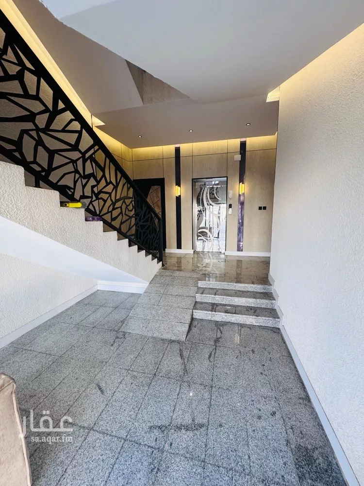 Floor for Sale in Jazan As Suways 18
