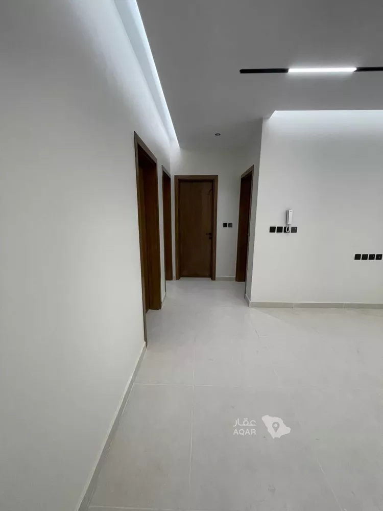 شقة للبيع في شارع طريق الامير سلطان بن عبدالعزيز, حي السويس 2, مدينة جازان, منطقة جازان 10