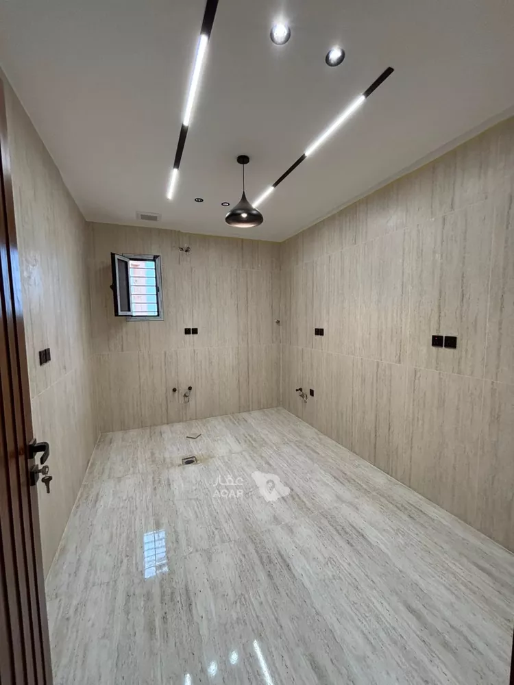 Villa for Sale in Abu `Arish Ar Rawdah 10