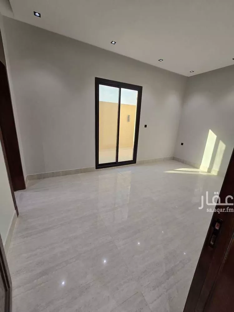 فيلا للبيع في شارع عمرو بن شجيرة, حي المهدية, مدينة الرياض, منطقة الرياض صورة 3