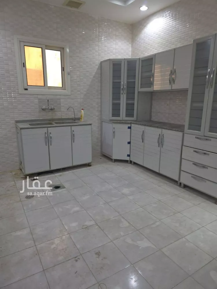 شقة للإيجار في شارع الحسن بن محمد الزعفراني, حي القيروان, مدينة الرياض, منطقة الرياض صورة 2