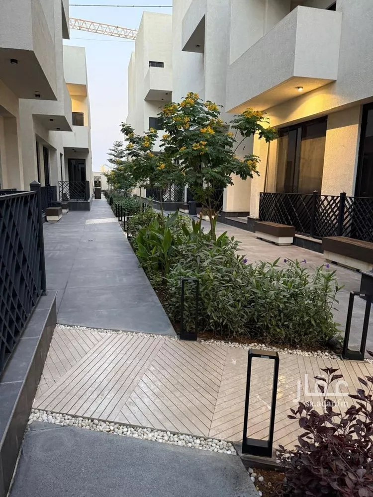 فيلا للبيع في شارع محمد بن عبدالعزيز الدغيثر, حي الملقا, مدينة الرياض, منطقة الرياض