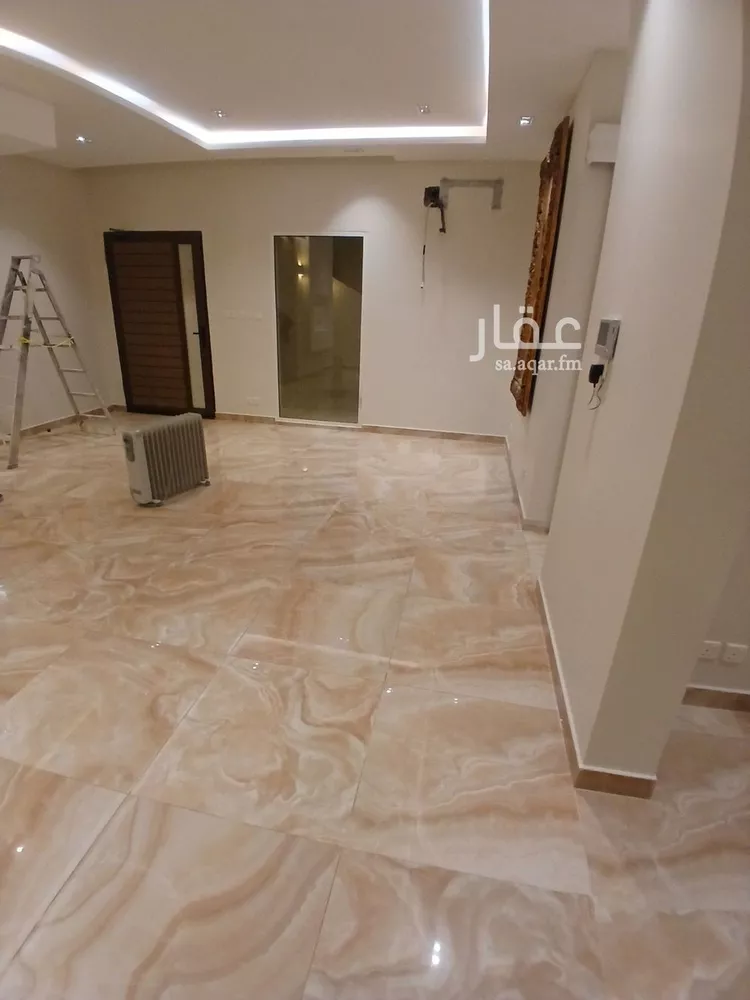 فيلا للإيجار في شارع الحسن بن محمد الزعفراني, حي القيروان, مدينة الرياض, منطقة الرياض صورة 3