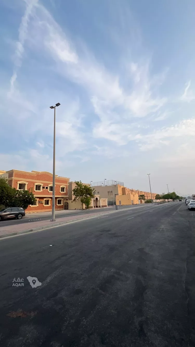 شقة للإيجار في شارع سيف بن القيس, حي الصفاء, مدينة الدمام, المنطقة الشرقية 2