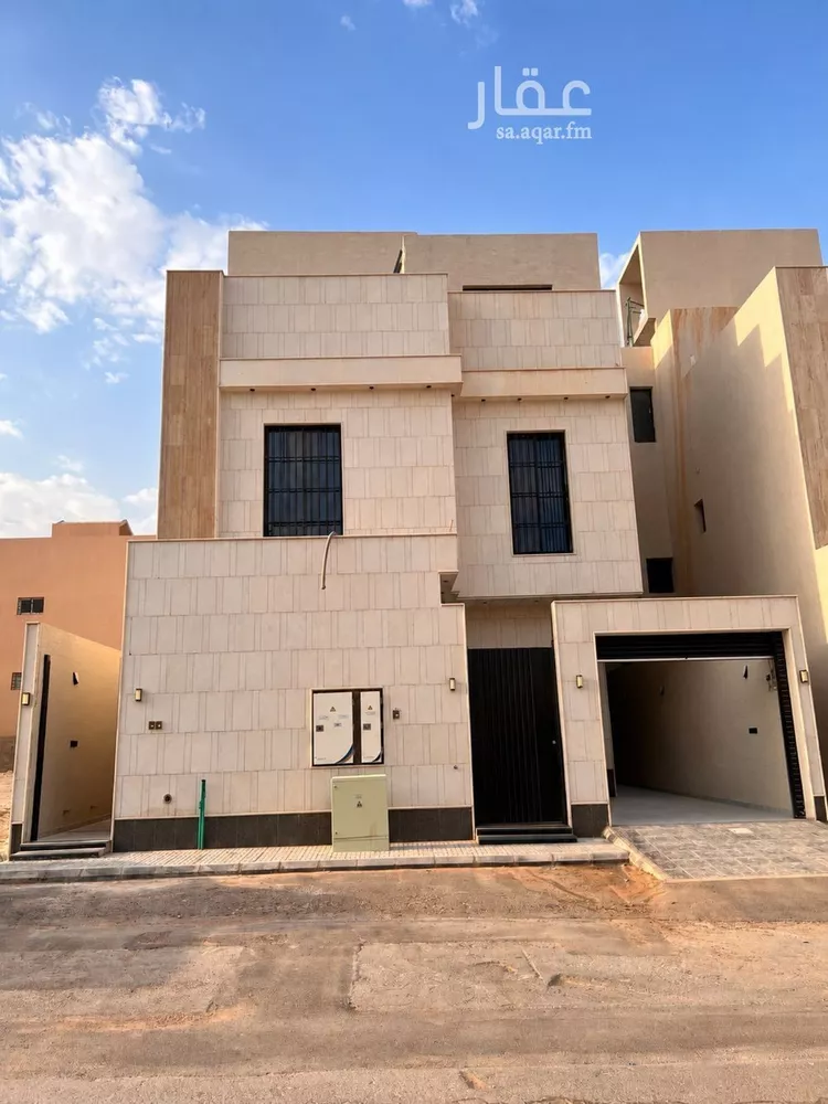 دور للبيع في شارع عمر بن سعيد, حي البيان, مدينة الرياض, منطقة الرياض