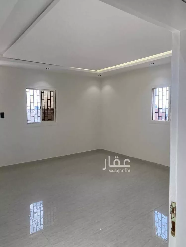 شقة للإيجار في شارع طريق الملك عبدالله, حي العرق الشمالي, مدينة خميس مشيط, منطقة عسير صورة 4