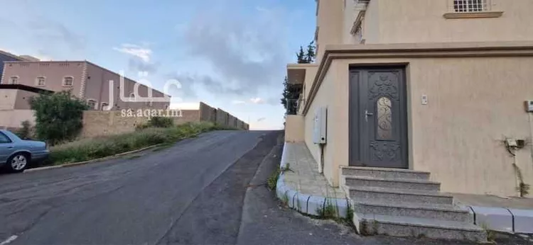 عمارة للبيع في شارع النباوة, حي السلام, مدينة ابها, منطقة عسير صورة 2