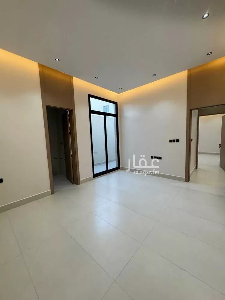 Floor for Sale in Riyadh King Faisal 5