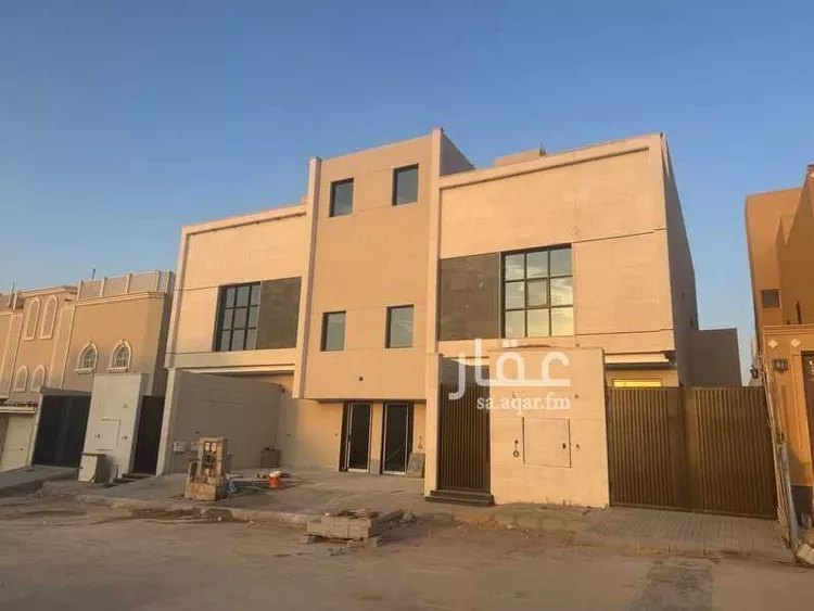 دور للبيع في شارع إبراهيم العبدلي, حي الملك فيصل, مدينة الرياض, منطقة الرياض صورة 2