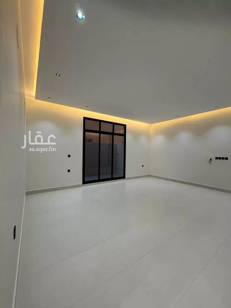 Floor for Sale in Riyadh King Faisal 18