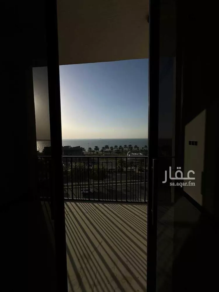 شقة للإيجار في شارع الملك عبد الله بن عبدالعزيز, حي الشاطئ الغربي, مدينة الدمام, المنطقة الشرقية صورة 2