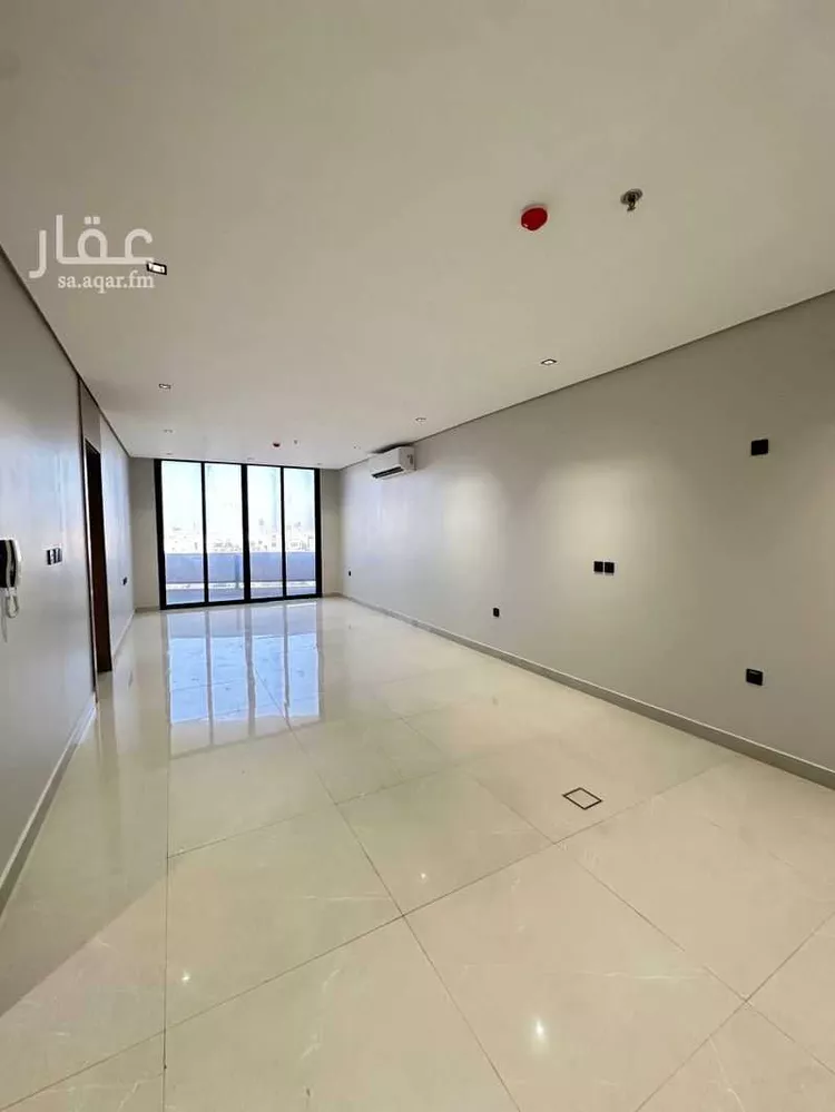 شقة للإيجار في شارع عبيد ابن ثعلبة, حي المنتزة, مدينة الدمام, المنطقة الشرقية صورة 3