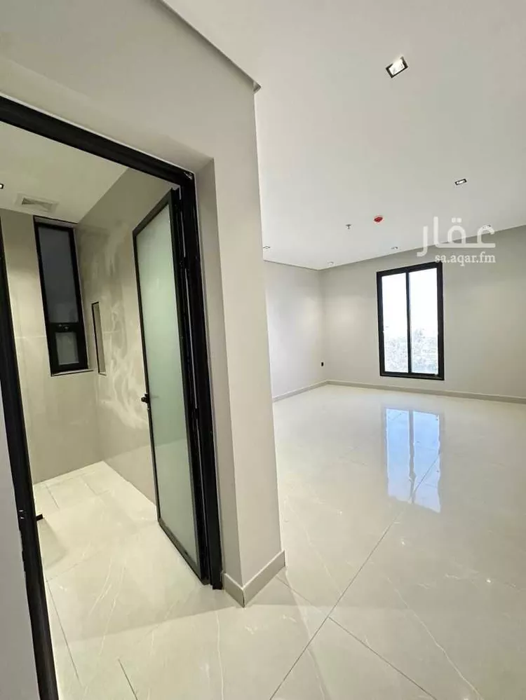 شقة للإيجار في شارع عبيد ابن ثعلبة, حي المنتزة, مدينة الدمام, المنطقة الشرقية صورة 2