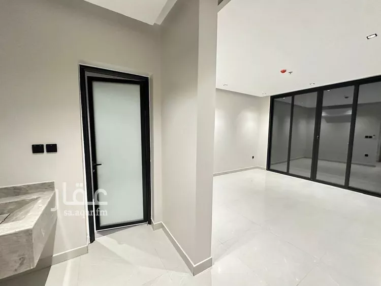 شقة للإيجار في شارع عبيد ابن ثعلبة, حي المنتزة, مدينة الدمام, المنطقة الشرقية صورة 3