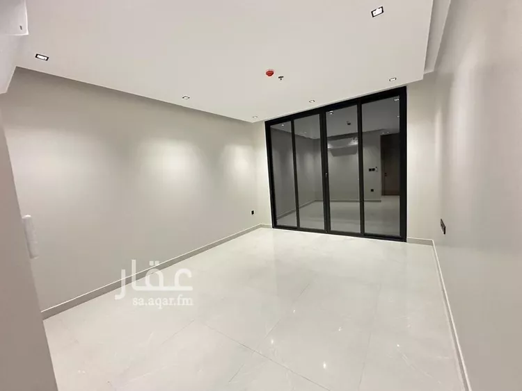 شقة للإيجار في شارع عبيد ابن ثعلبة, حي المنتزة, مدينة الدمام, المنطقة الشرقية صورة 2