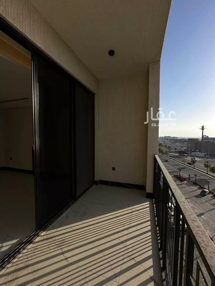 شقة للإيجار في شارع الملك عبد الله بن عبدالعزيز, حي الشاطئ الغربي, مدينة الدمام, المنطقة الشرقية صورة 5