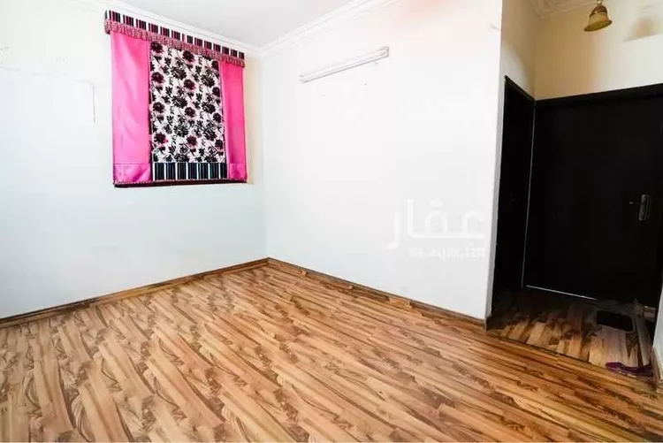 عمارة للإيجار في شارع الحوية, حي لبن, مدينة الرياض, منطقة الرياض صورة 4