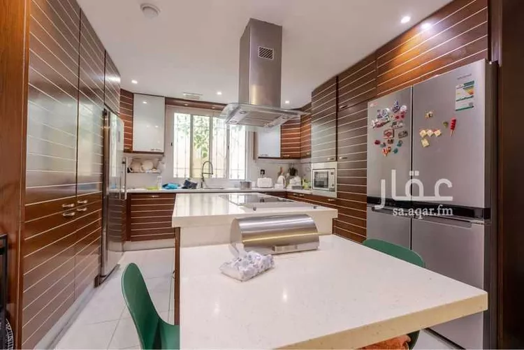 فيلا للبيع في شارع الصيادة, حي قرطبة, مدينة الرياض, منطقة الرياض صورة 3