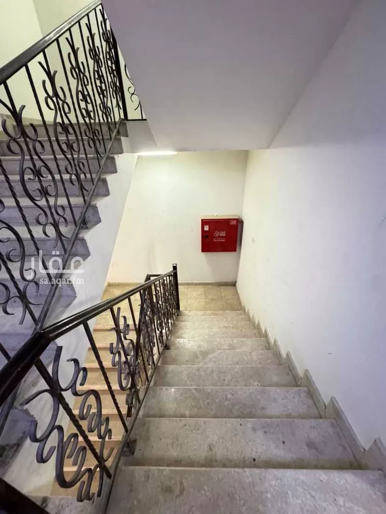 عمارة للإيجار في شارع يوسف بن مشخص, حي المنار, مدينة الرياض, منطقة الرياض صورة 4