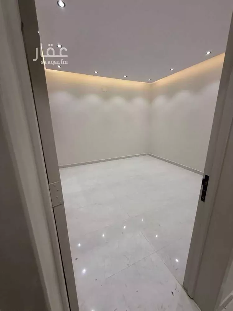 شقة للإيجار في شارع أبي العجاج ، حي عكاظ ، الرياض ، منطقة الرياض صورة 5