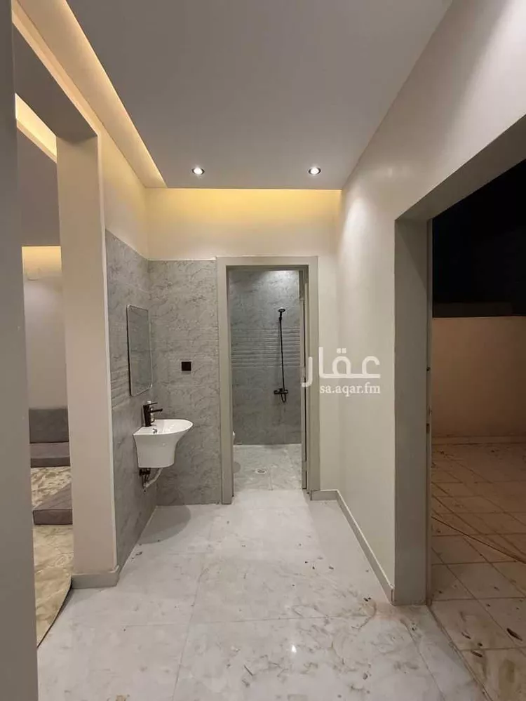 شقة للإيجار في شارع أبي العجاج ، حي عكاظ ، الرياض ، منطقة الرياض صورة 4