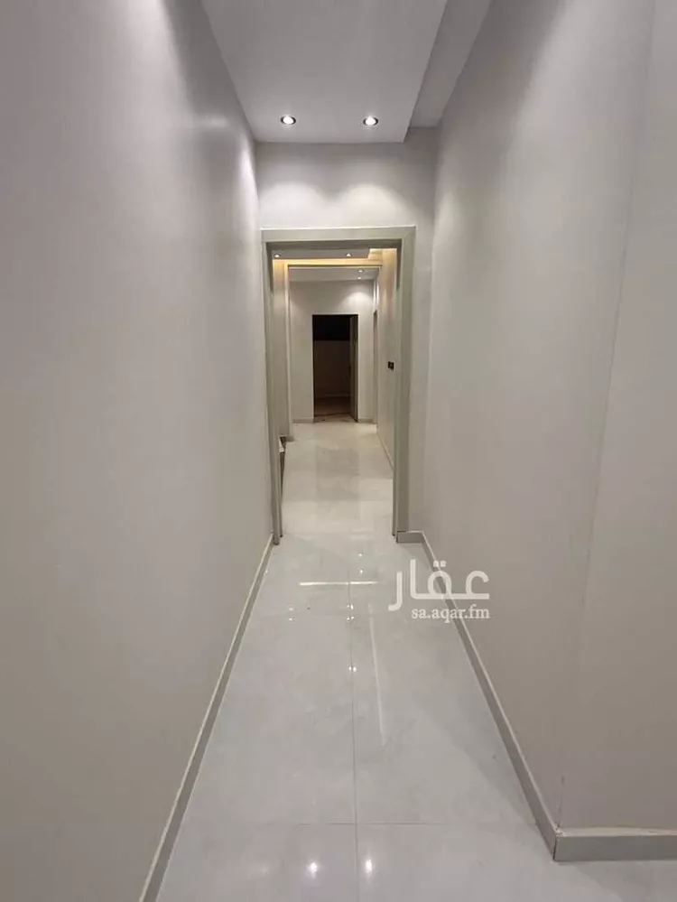 شقة للإيجار في شارع أبي العجاج ، حي عكاظ ، الرياض ، منطقة الرياض صورة 2