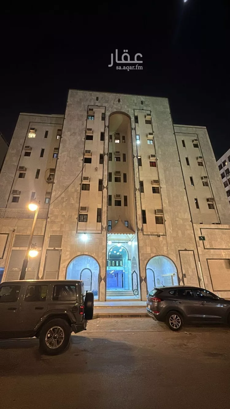 عمارة للبيع في شارع رقم 2, حي العليا, مدينة الرياض, منطقة الرياض صورة 2