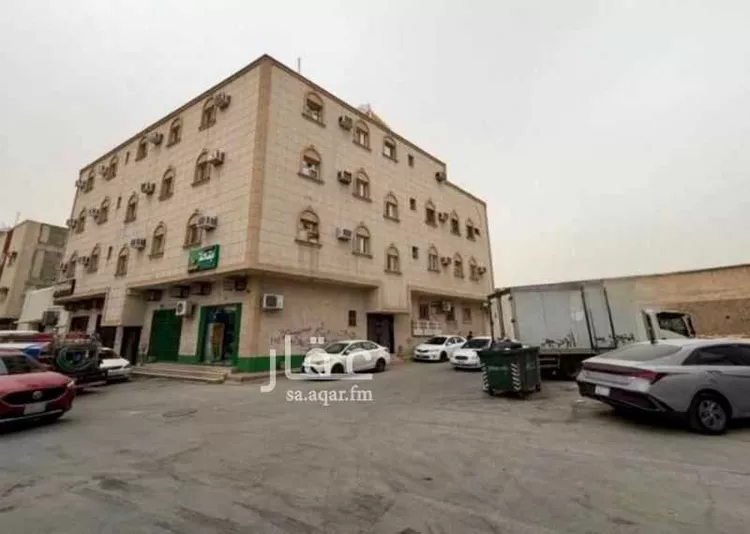 عمارة للبيع في شارع الحجارة, حي عتيقة, مدينة الرياض, منطقة الرياض صورة 5