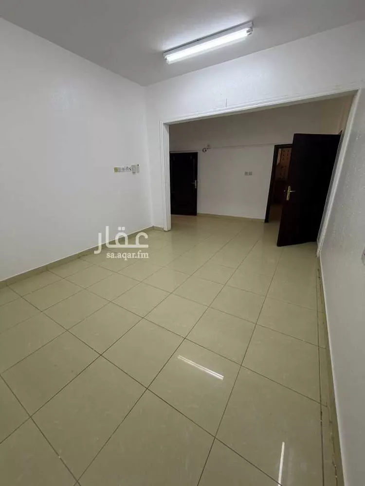دور للإيجار في شارع ابن حديد, حي الربوة, مدينة الرياض, منطقة الرياض صورة 3
