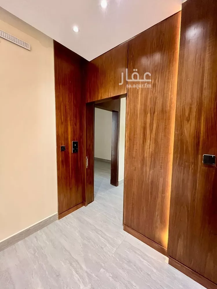 شقة للبيع في شارع أبي القاسم الزجاجي, حي المهدية, مدينة الرياض, منطقة الرياض صورة 2
