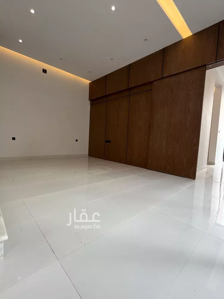فيلا للبيع في شارع وادي الحسنا, حي المهدية, مدينة الرياض, منطقة الرياض صورة 3