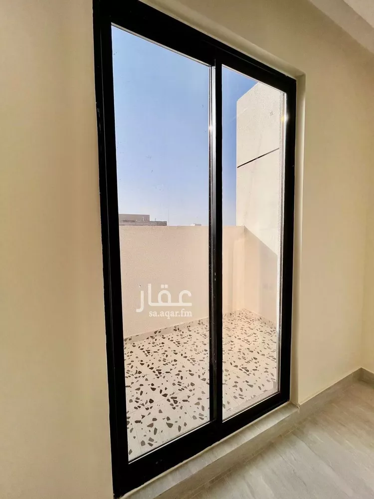 شقة للبيع في شارع بهاء الدين زهير, حي المهدية, مدينة الرياض, منطقة الرياض صورة 2