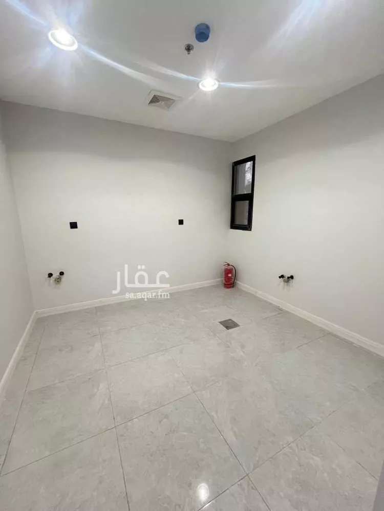 شقة للإيجار في شارع عبدالملك الجدي ، حي مطار الملك خالد الدولي ، الرياض ، منطقة الرياض صورة 4