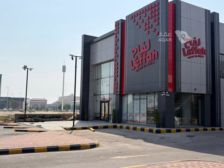 محل للإيجار في شارع طريق الامير محمد بن فهد, حي الشاطئ الغربي, مدينة الدمام, المنطقة الشرقية 3