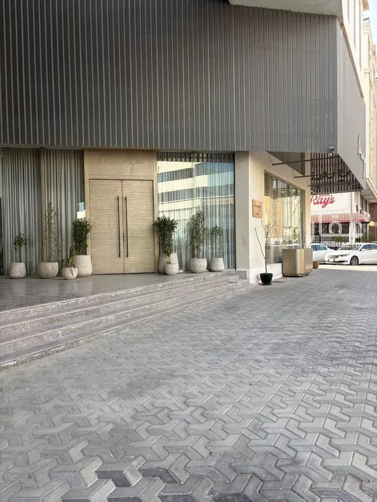 محل للإيجار في شارع 19ب, حي العليا, مدينة الخبر, المنطقة الشرقية