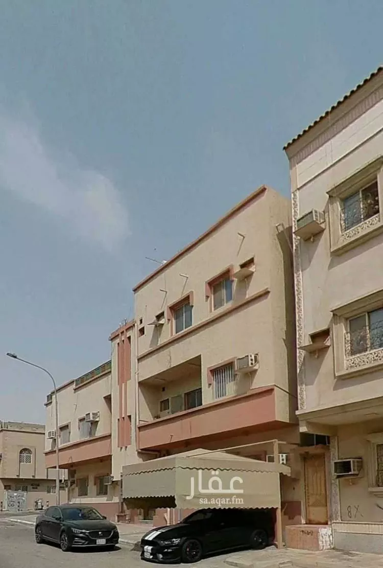 عمارة للبيع في شارع السادس, حي الثقبة, مدينة الخبر, المنطقة الشرقية صورة 3