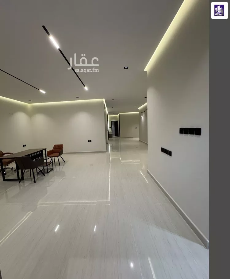 دور للبيع في شارع عثمان, حي النرجس, مدينة الرياض, منطقة الرياض صورة 4