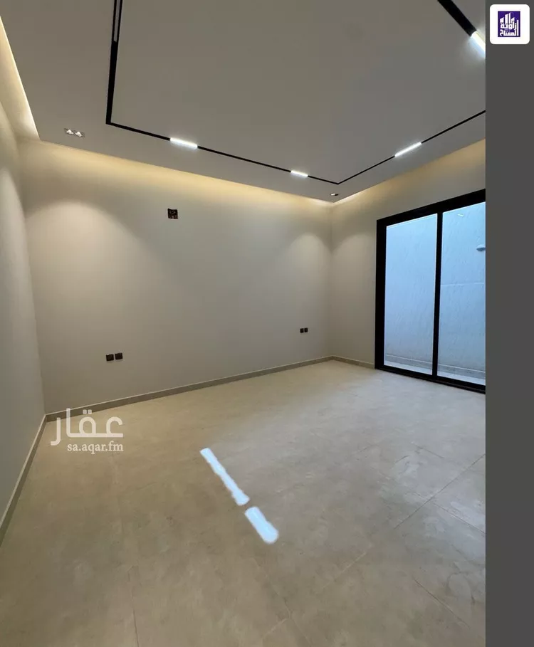 دور للبيع في شارع أحمد بن أبي عزرة, حي المرجان, مدينة الرياض, منطقة الرياض 9