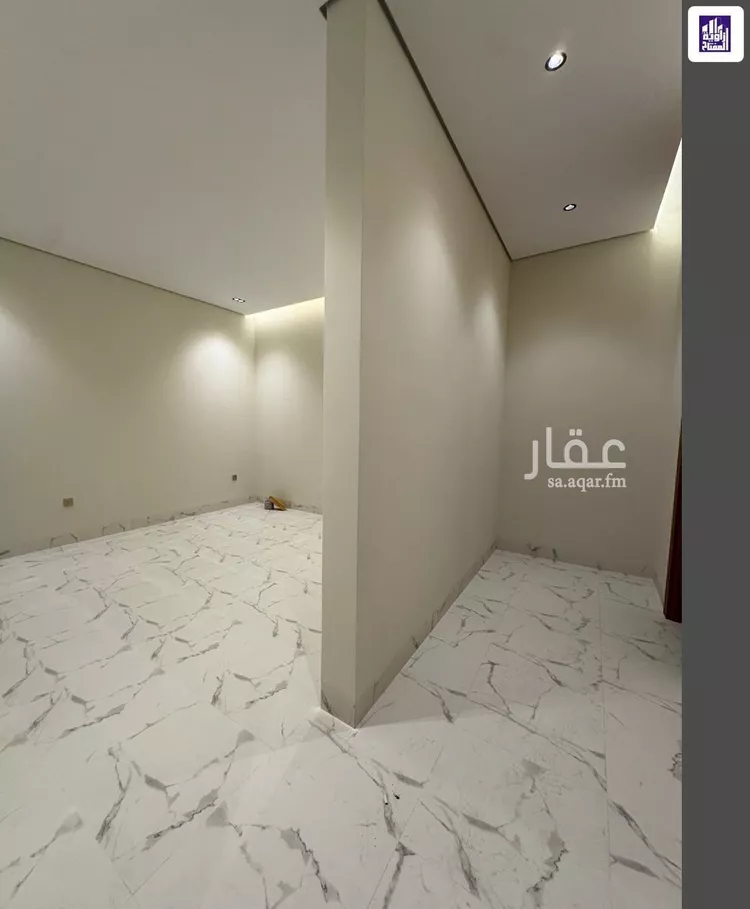 دور للبيع في شارع خالد, حي العارض, مدينة الرياض, منطقة الرياض صورة 4