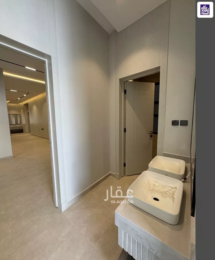 دور للبيع في شارع أحمد بن أبي عزرة, حي المرجان, مدينة الرياض, منطقة الرياض 7