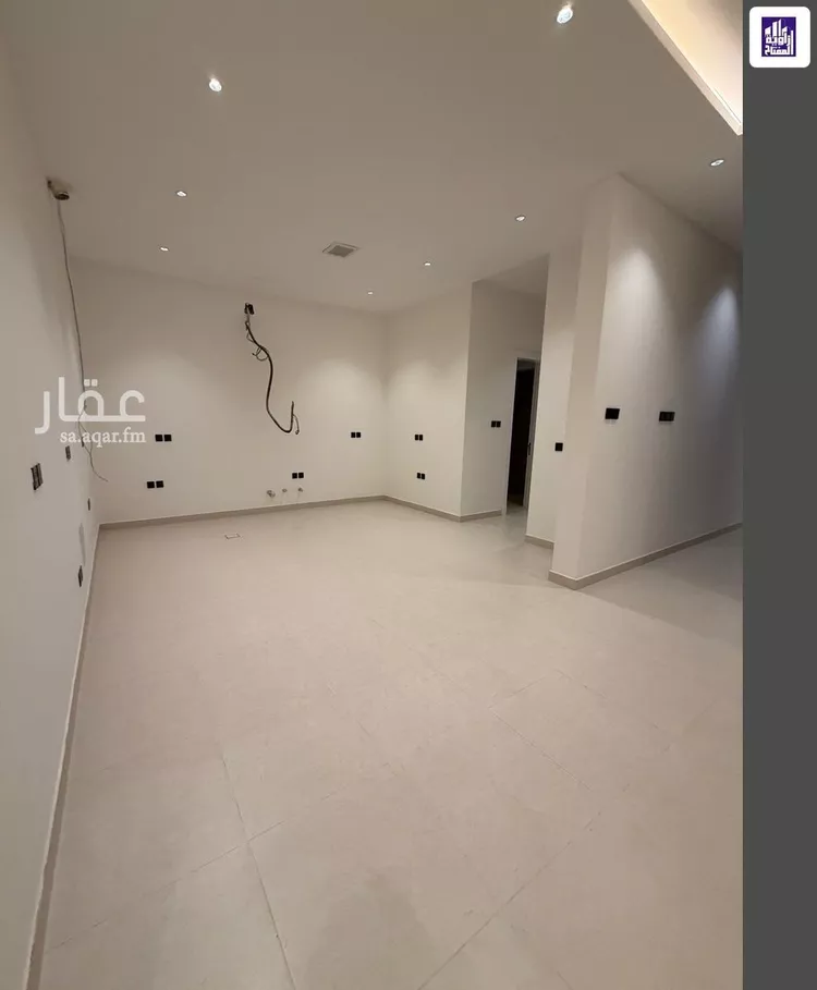 دور للبيع في شارع هبة الله بن حامد, حي العارض, مدينة الرياض, منطقة الرياض 7