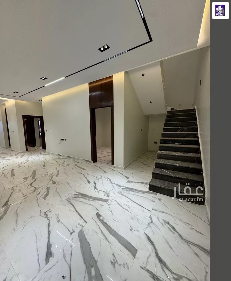 فيلا للبيع في شارع الضياء, حي الجنادرية, مدينة الرياض, منطقة الرياض 9