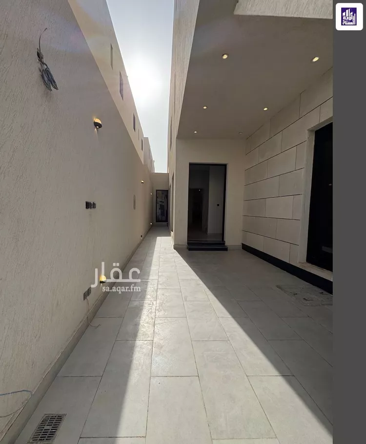 دور للبيع في شارع أحمد بن أبي عزرة, حي المرجان, مدينة الرياض, منطقة الرياض 11