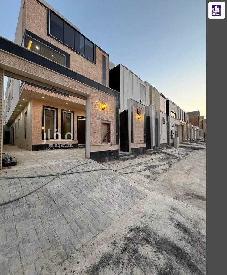 فيلا للبيع في شارع عمر الصفار, حي المرجان, مدينة الرياض, منطقة الرياض صورة 2